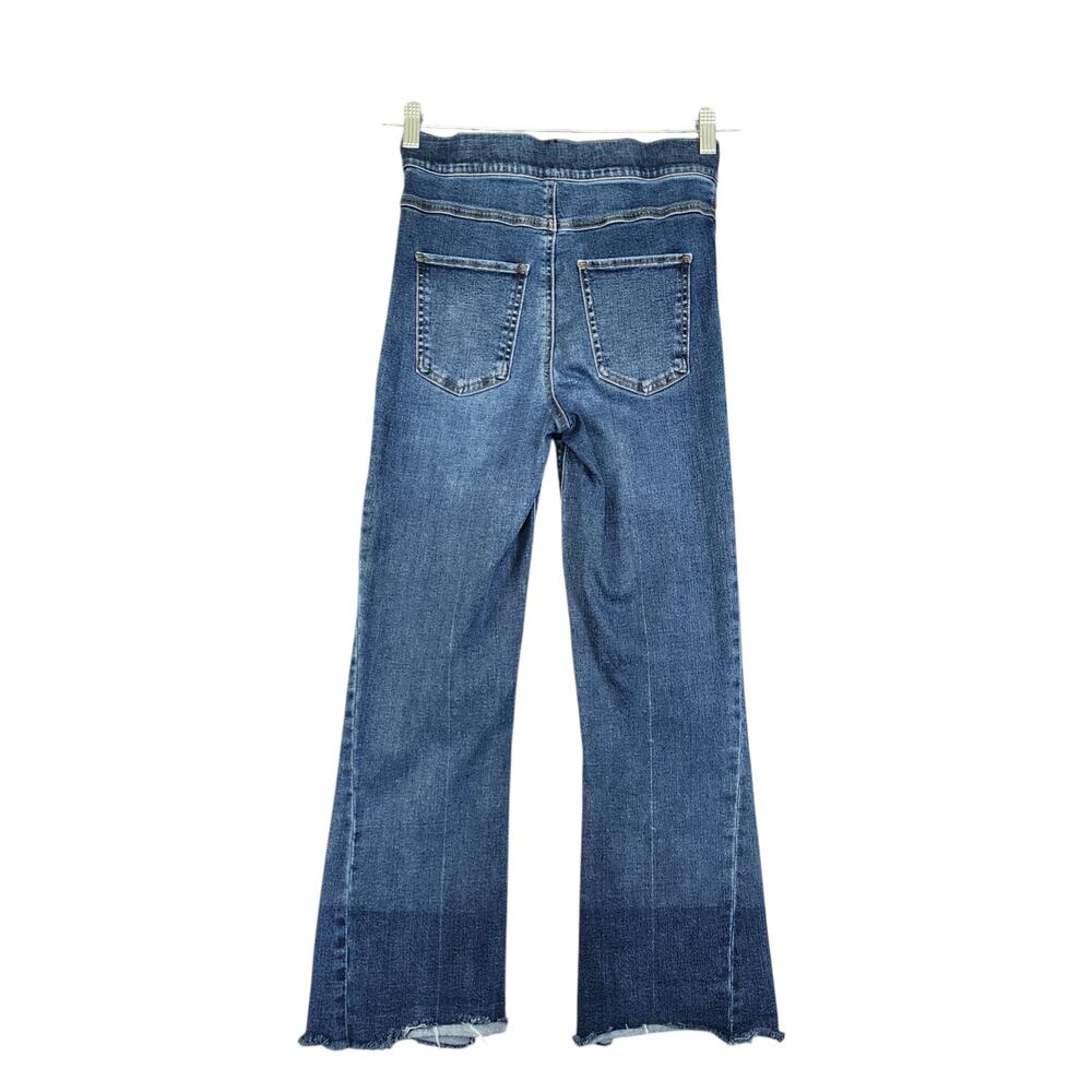 Spanx Womens Cropped Flare Denim Jeans Size Small Dip Dye Hem Pull On High Rise - Picture 4 of 12
